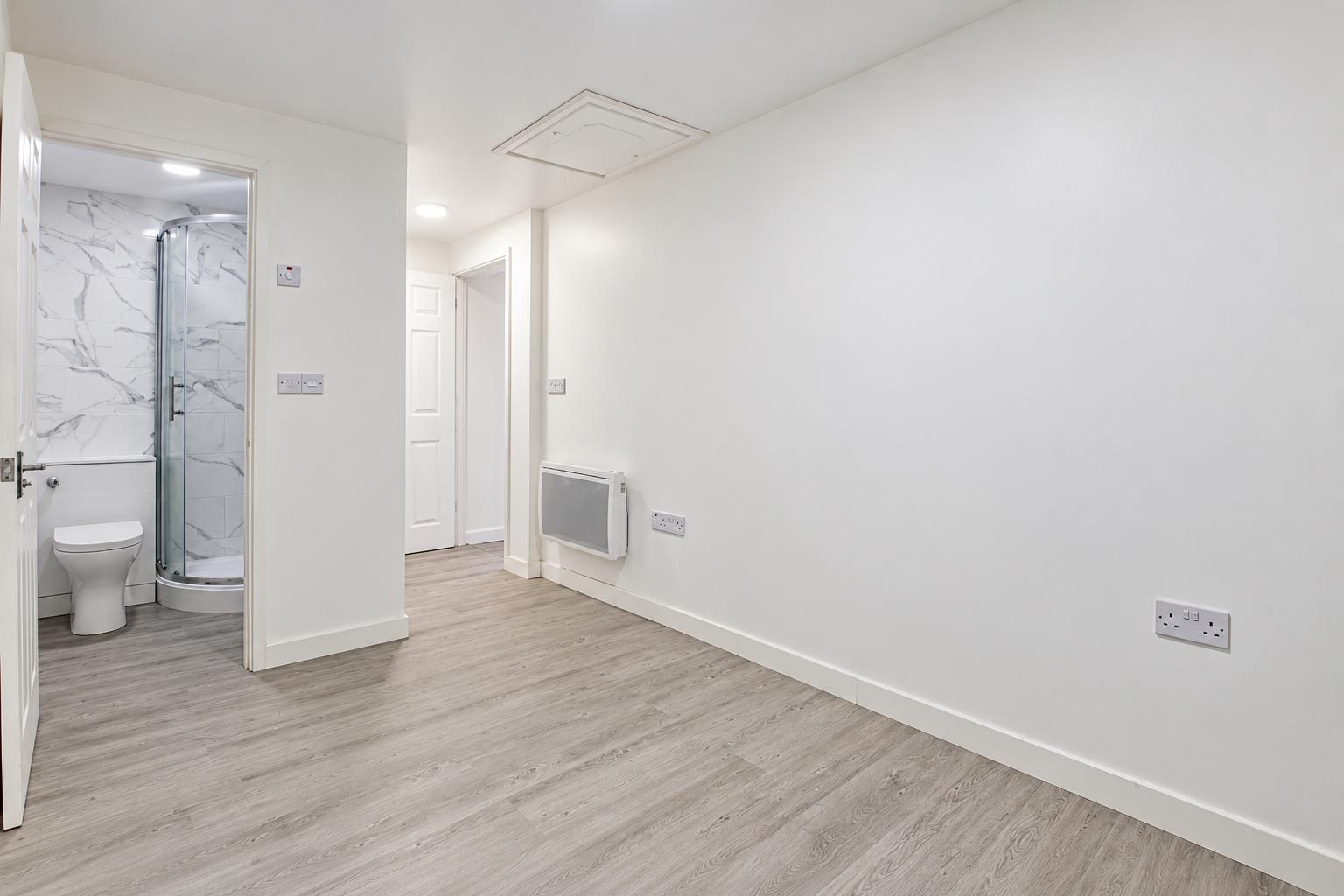 Whittington Chase, Kingsmead, Milton Keynes